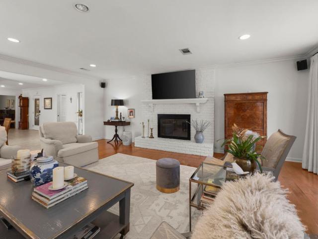 3055 Torrance Dr, Baton Rouge, LA