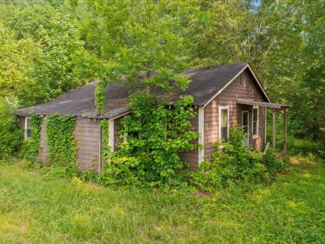 3050 Cleveland Highway