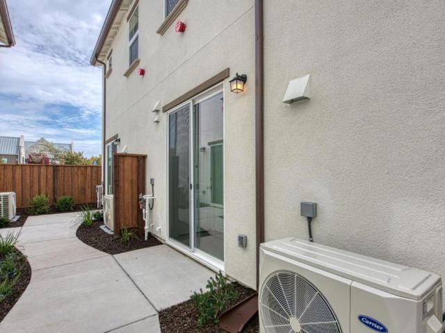 3052 MacArthur Drive D