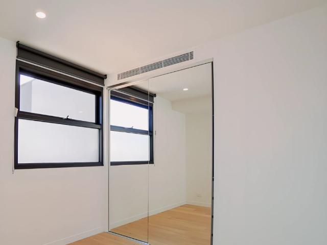 305/348 Canterbury Road, Melbourne