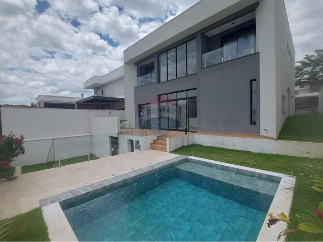305.00 M² Casa de Condomínio Alugar, 4 Dormitórios localizado em Urbanova, São José dos Campos, São Paulo, 12244010 | Brasil
