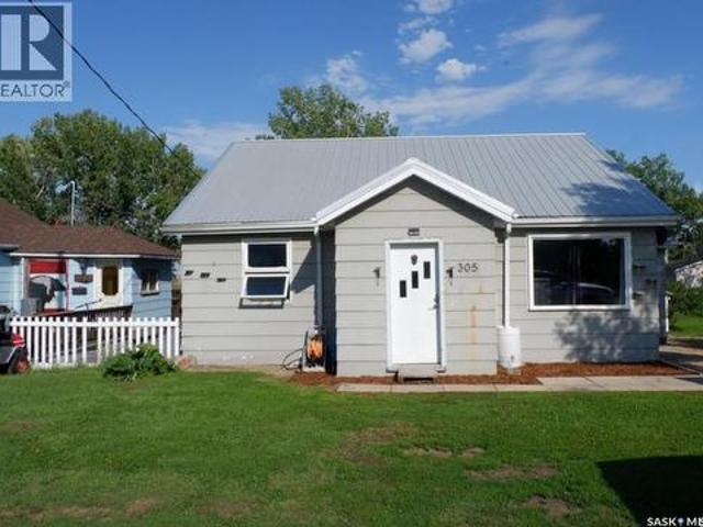 305 1St Street E, Mossbank, SK, S0H 3G0 house for sale | Listing ID SK046428 | Royal LePage