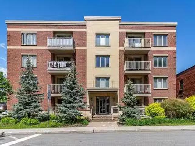 305 995 Rue St Germain, Montréal Saint Laurent, QC, H4L 3S1.