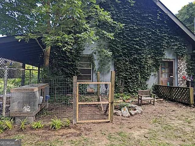 305 Cottonton Road