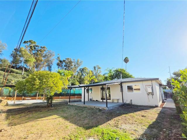 305 Colston