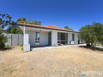 305 Camberwarra Drive, CRAIGIE, WA 6025