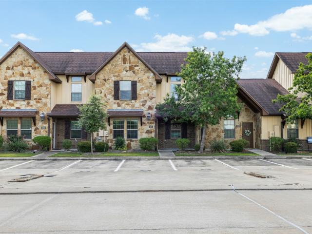 305 Capps Drive