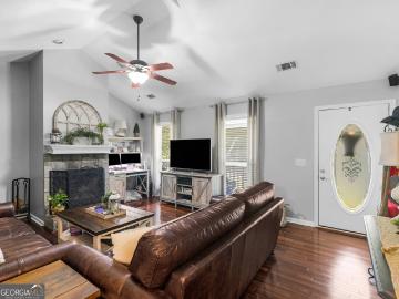 305 Annie Ln, Locust Grove, GA 30248 | MLS #10773