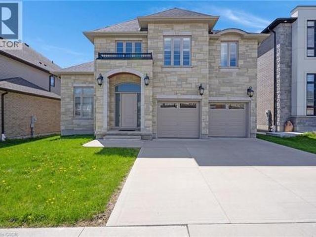 305 Blair Creek Drive, Kitchener, ON, N2P 0G4 house for sale | Listing ID 40851 | Royal LePage