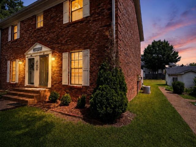 305 Brentwood Pt