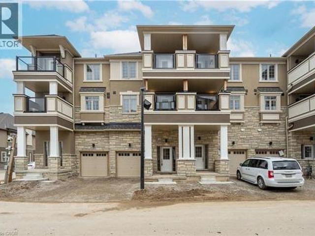 305 Garner Road W Unit# 39, Hamilton, ON, L9G 5E6 house for lease | Listing ID 40855 | Royal LePage