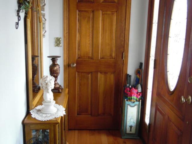 305 Grove St