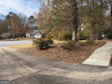 305 Daileys Plantation Drive