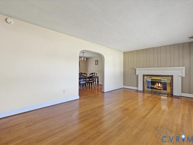 305 Danray Drive