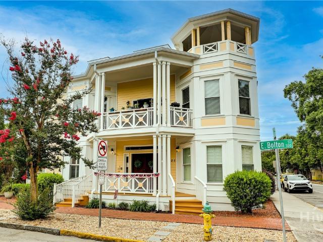 305 E Bolton Street 201