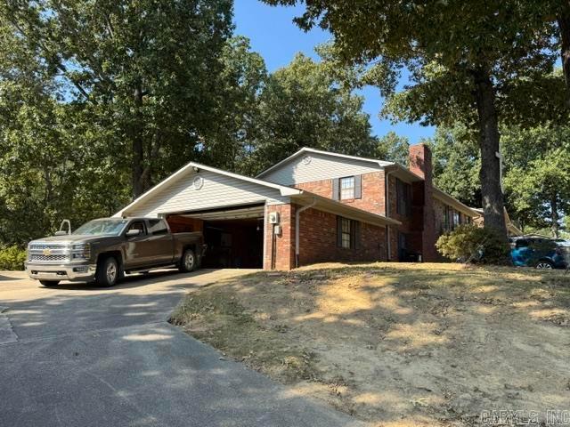 305 E Maple Streett