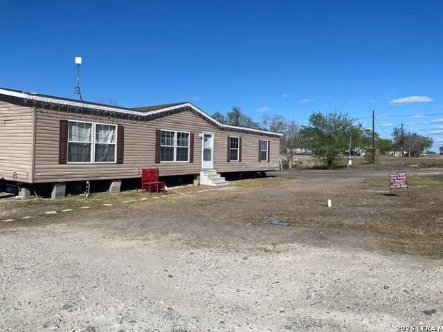 305 E Runge