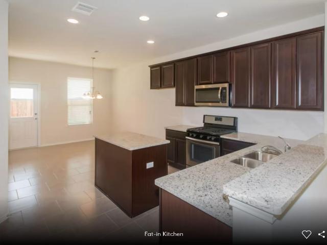 305 Elk Ave