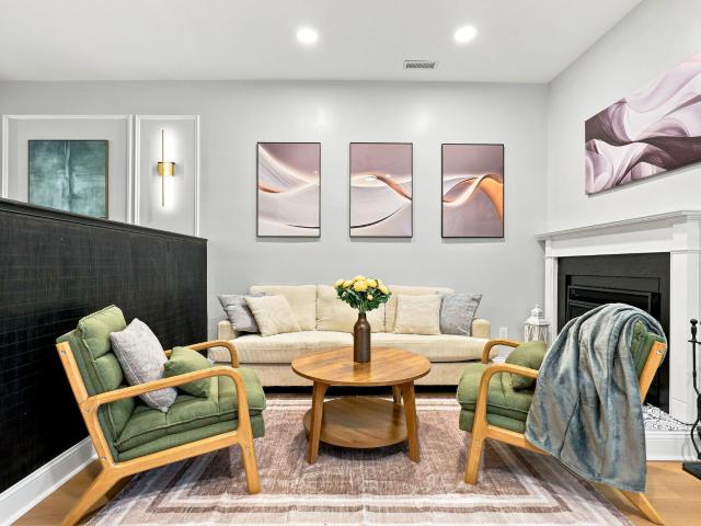 305 Kendall Drive # 203
