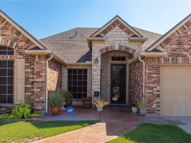 305 Hogan, Portland, TX 78374 | MLS #474984