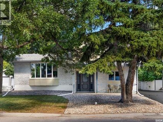 305 Hanley Crescent, Regina, SK, S4R 5A9 house for sale | Listing ID SK046152 | Royal LePage