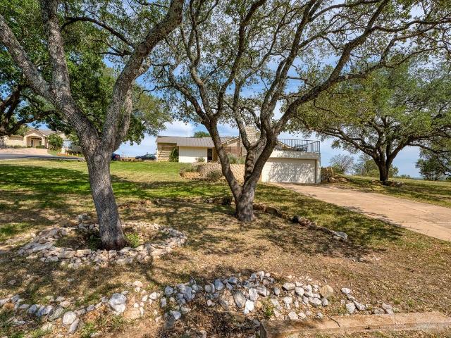305 Onyx, Horseshoe Bay, TX 78657 | MLS #173562