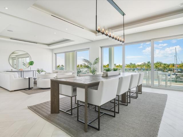 305 One Marina Palm Cay, Yamacraw, BS