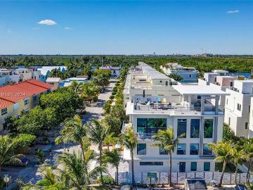 305 Oak St, Hollywood, FL