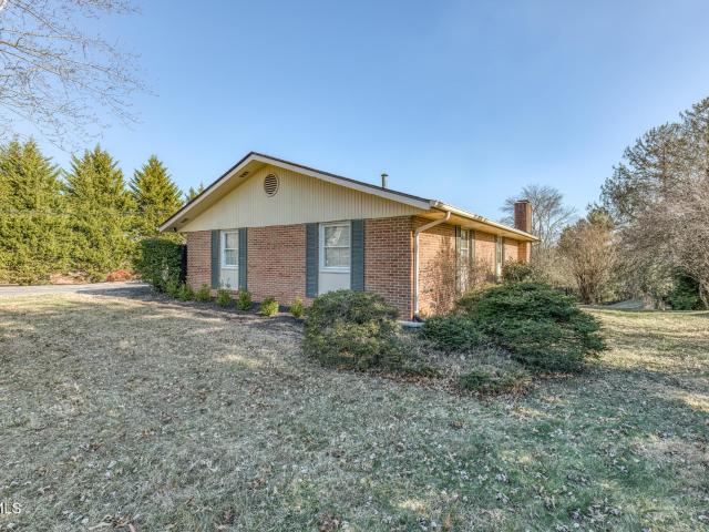 305 Overbrook Drive