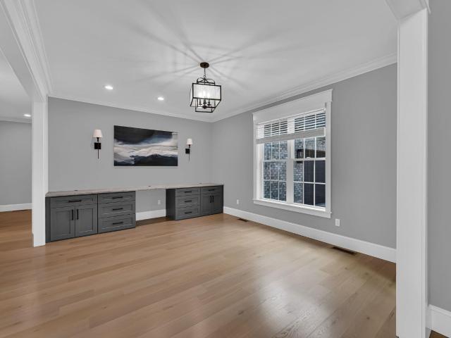 305 Merriman Trail