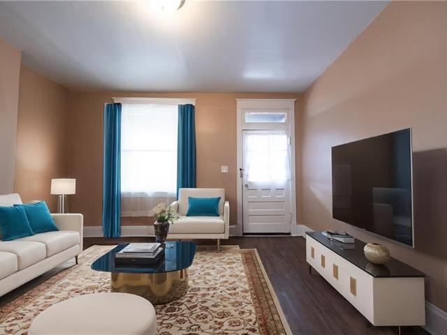 305 Natchez St, Pittsburgh, PA 15211 | MLS #1742