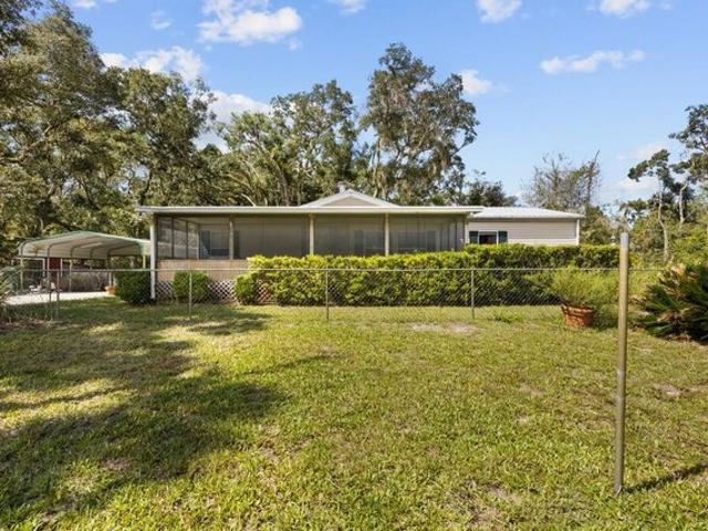 305 NE 290th Ave, Old Town, FL 32680