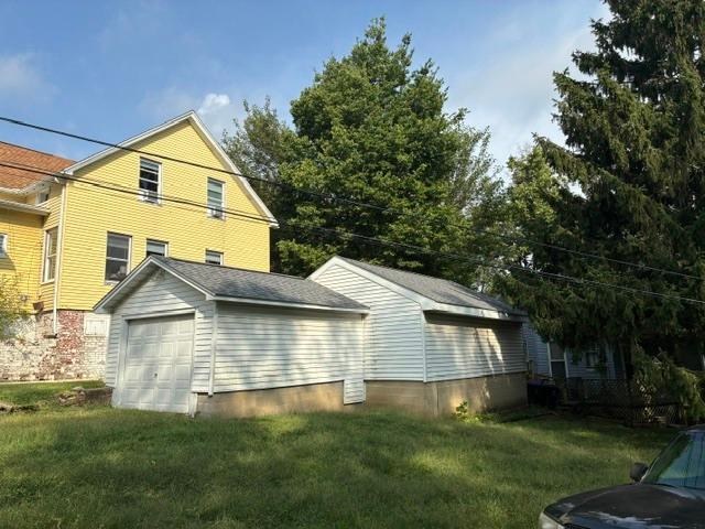 305 S Lumber Street