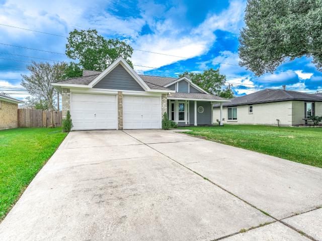 305 Seacrest Boulevard