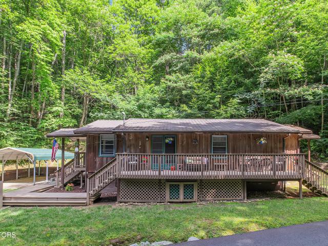 305 Shields View Dr, Gatlinburg, TN 37738 | MLS #1308