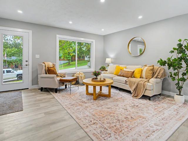 305 Spillman Drive