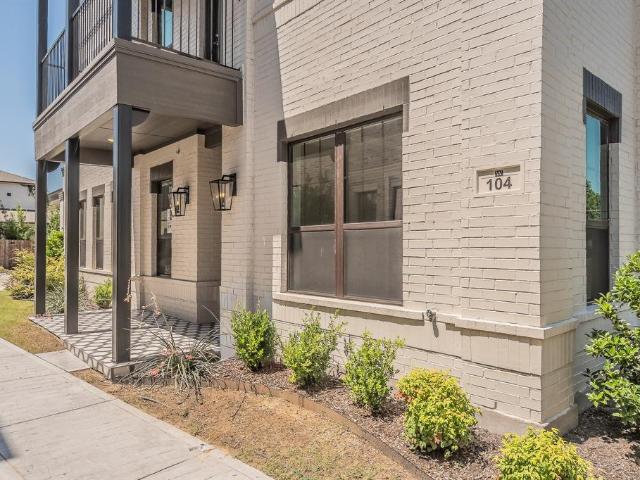 305 Sunset Lane # 104