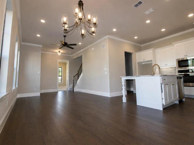 305 Sunset Lane # 101