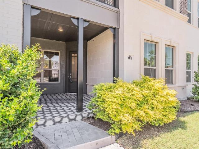 305 Sunset Lane # 103