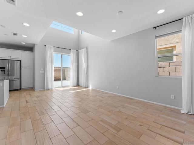 305 Paseo Gusto