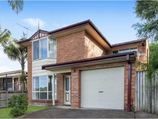 305 Pennant Hills Road, Thornleigh House for rent Listed by P.