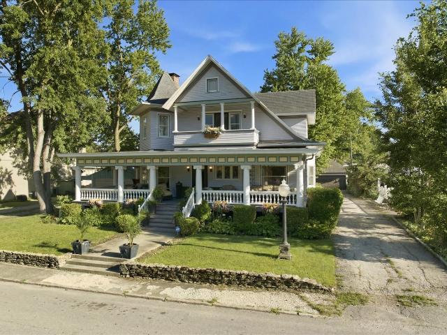 305 W Elm Street