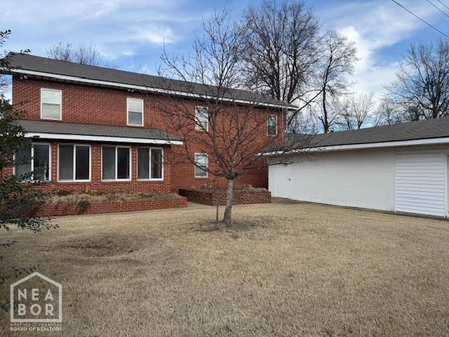 305 W Hardin Street