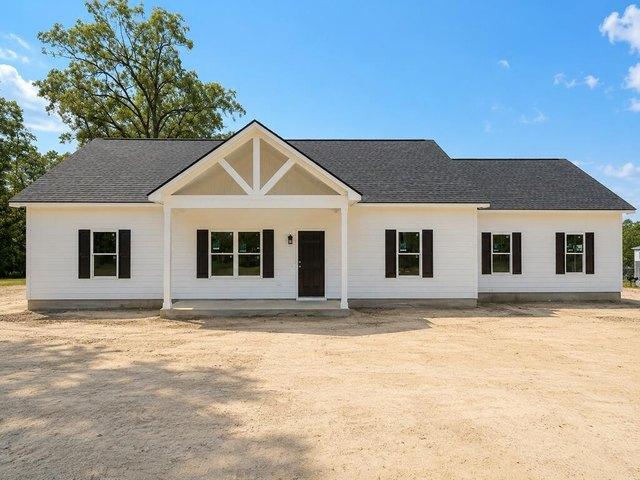 305 W Pope St, Sylvester, GA 31791