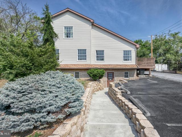 305 W Shady Ln, Enola, PA 17025 | MLS #PACB2047