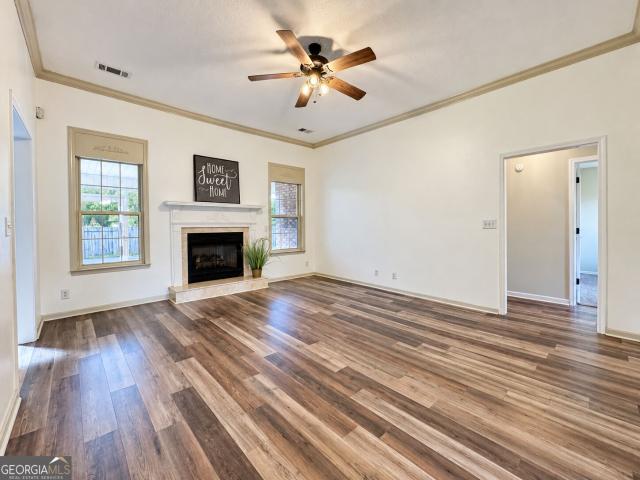 305 Thornwood Drive