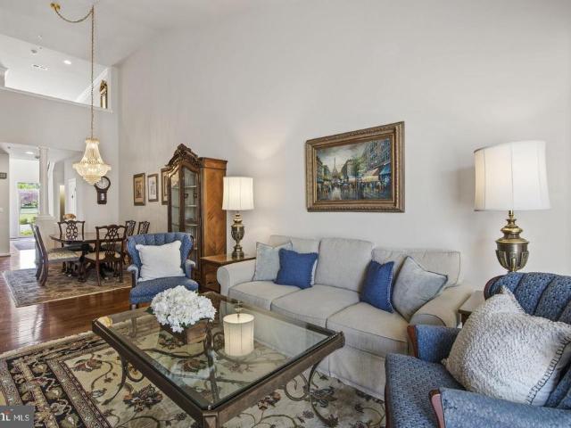 305 Tufton Circle