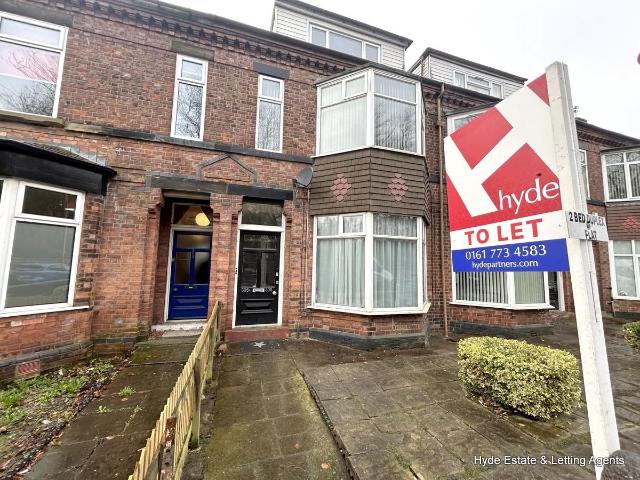 305A Bury Old Road, Prestwich M25, 2 bed flat to rent, £1,100 pcm | PrimeLocation