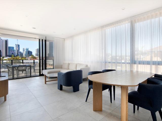 306/48 Ventura Road