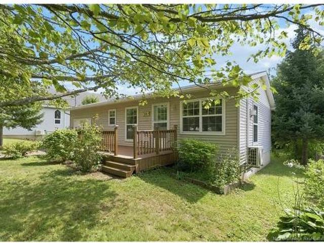 3064 Main St, Salisbury, NB, E4J 2L5 house for sale | Listing ID NB146662 | Royal LePage